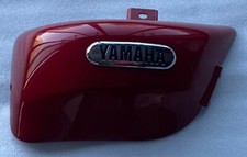 Fianchetto laterale sinistro rosso originale Yamaha XV 535 Virago codice 2GV2171