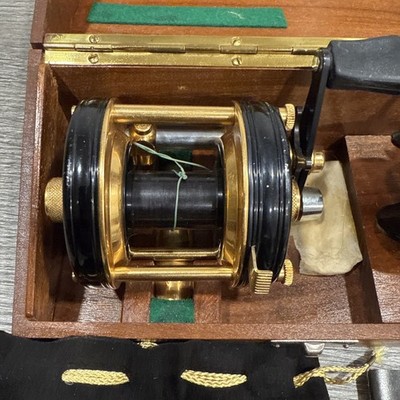 Abu Garcia Ambassadeur 5000 de Luxe Fishing Reel 24kt Gold Plated