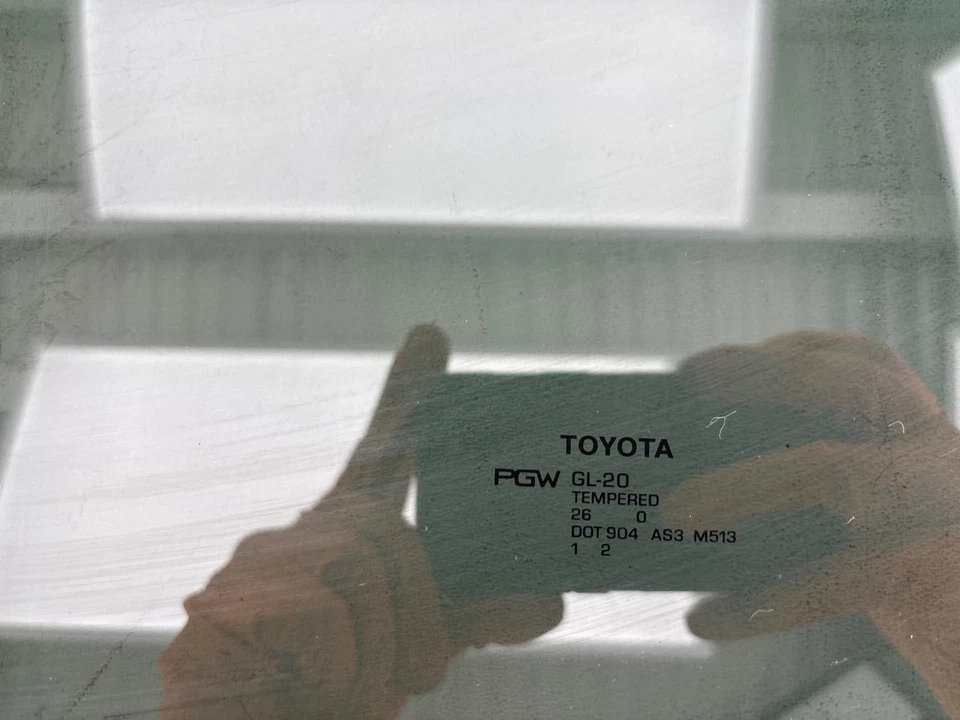 TOYOTA SIENNA 2011-2020 PUERTA TRASERA DERECHA VENTANA CRISTAL OEM Foto 4 de 4