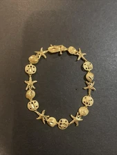 14K Yellow Gold Diamond Cut Sand Dollar, Starfish & Shell Bracelet