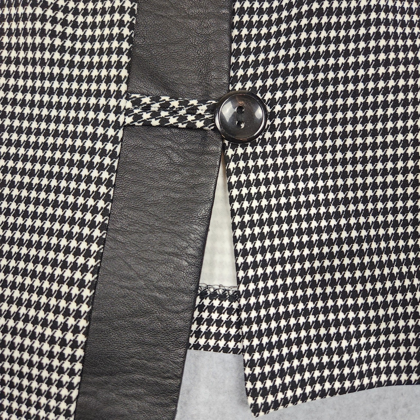 Shelby & Palmer Dress Size 8 Houndstooth Asymmetrical Faux Buttons