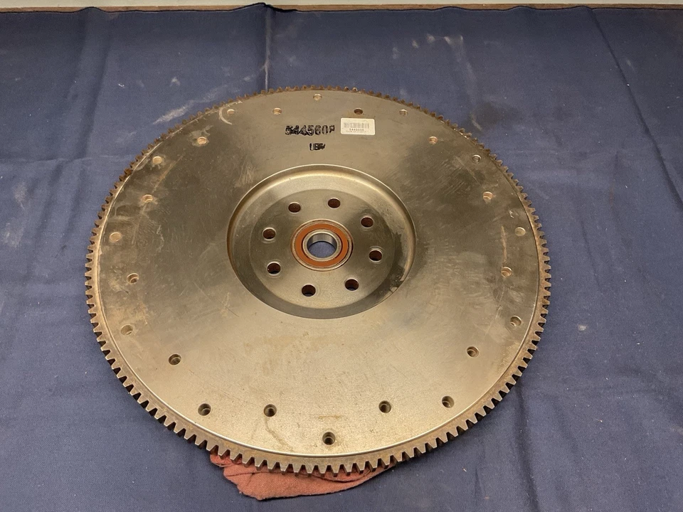 Volante Cummins P/N 3977281 usado/buen estado Foto 4 de 4