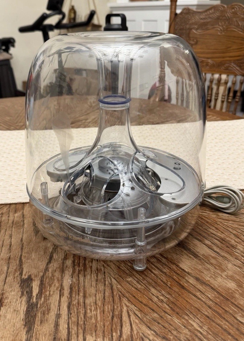 Harman Kardon SoundSticks 2.1 Channel Multimedia Speaker System