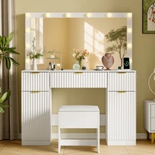 Fluted Makeup Table Set with Storage Drawers, Power Outlet & Stool for Bedroom
