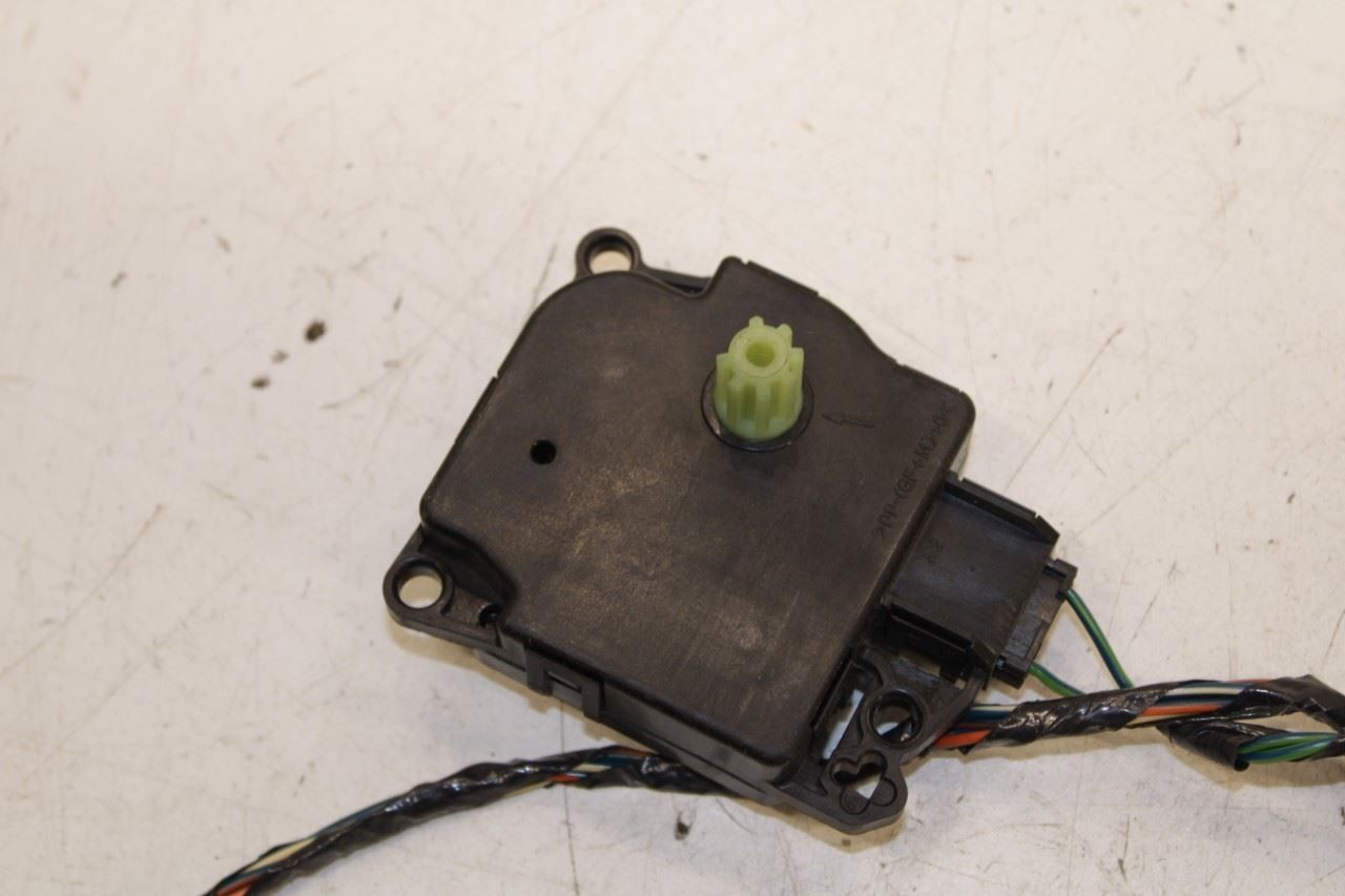 2014-2020 Maserati Ghibli S Q4 HVAC Blend Door Actuator Motors w/ Wire Harness