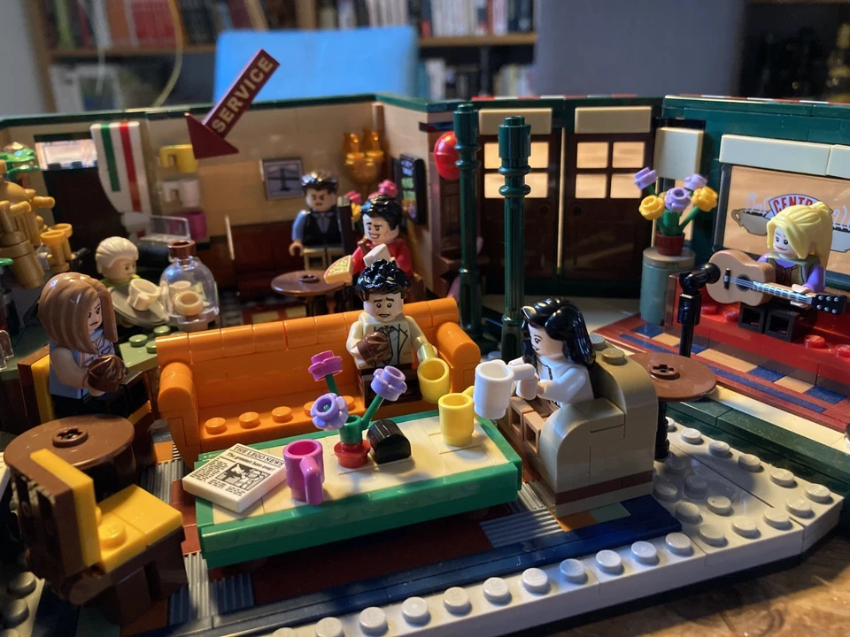 LEGO Ideas 21319 Central Perk, Foto 4 von 4