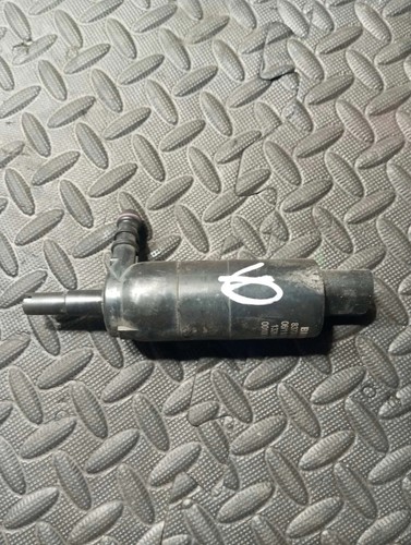 BMW X5 E70 Scheinwerferwaschmotor 8377430 4.40 Petrol 408kw 2011 29465815