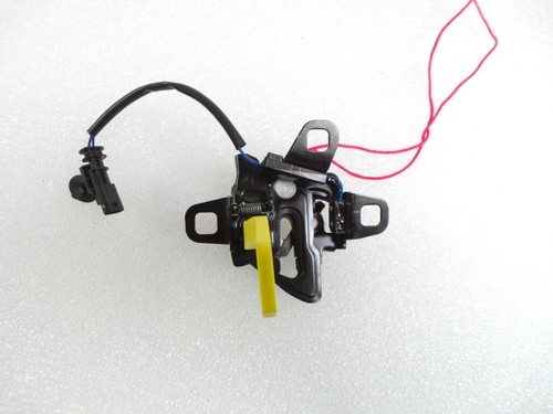 NUEVO&ORIG FIAT 500E eléctrico a partir de 2020 cerradura capó bloqueo 52138163 - Imagen 2 de 2