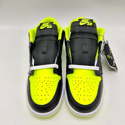 Air Jordan 1 Low SE Black Cat Volt (GS) Youth shoes DX6666