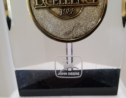 John Deere Circle of Excellence 1988 Award Extremely Hard To Find - Photo 8/8