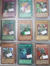 Selection of Yugioh cards (various conditions, check description)