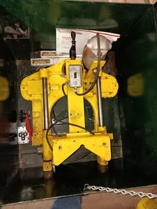 WACHS GUILLOTINE C Electric PIPE SAW W/ STORAGE CASE CUTS 2" TO 8" 