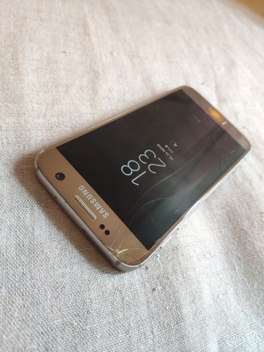 Samsung Galaxy S7 4GB/32 GB SM-G930F Gold Platinum Unlocked - Afbeelding 15 van 16