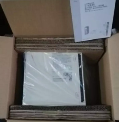 New Yaskawa SGDA-04VS AC Servo Drive