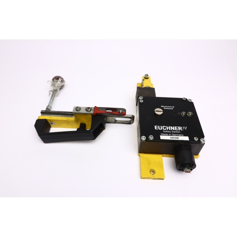 Euchner Safety Switch TZ2LE024MVAB 250V + Handle Module (P186.2)