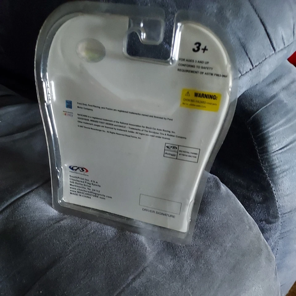 CFS Contender Donnie Neuenberger #52 Royal Farms Racing 1:64 Die Cast Car NEW - Image 3 of 3