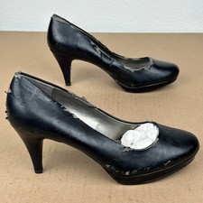 Bandolino Women's Black Pumps Size 8M Heel Shoes Damage Flaking Peeling