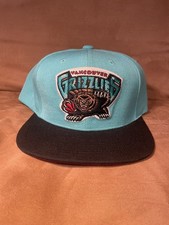 Mitchell & Ness Vancouver Grizzlies Snapback ...