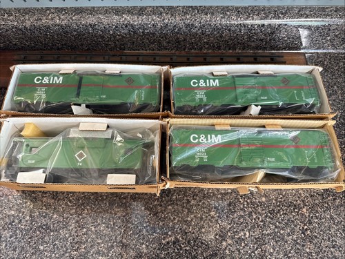LIONEL #18556 CALIBRE O C & IM 3 COCHES DE CAJA MÁS 1 FURGÓN DE COLA Juego de 4 Nuevos