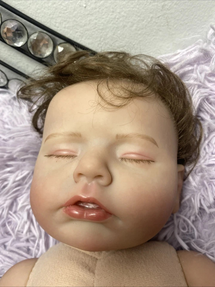 Muñeca bebé renacida Ray de Ping Liu Foto 3 de 4