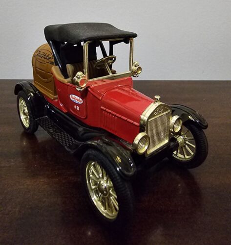 Ertl 1918 Ford Runabout Replica Locking Coin Bank True Value Model T USA Made - Bild 2 von 12