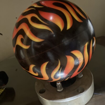 Vtg Brunswick Viz-A-Ball Flames Fire 14lb Bowling Ball USA W/ A