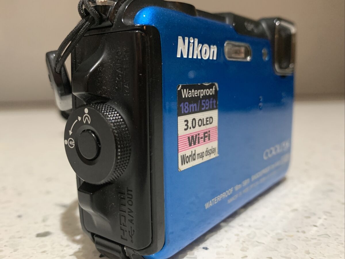 Nikon COOLPIX AW110 Waterproof 16MP Camera, Blue, WiFi, GPS Nikon COOLPIX AW110 Waterproof 16MP Camera, Blue, WiFi, GPS
