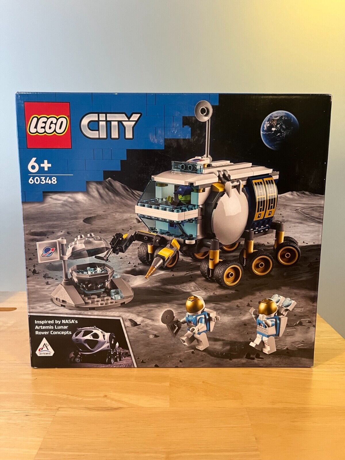 LEGO CITY: Lunar Roving Vehicle (60348)