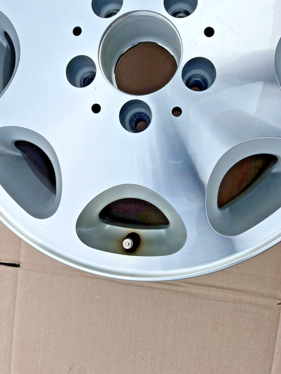 Mercedes w124 machined silver alloy wheel 6.5 x 15