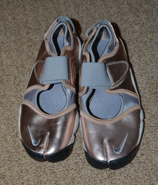 Nike Air Split Toe Womens 7 Copper Metallic Athletic Shoe Hook & Loop Strap | eBay