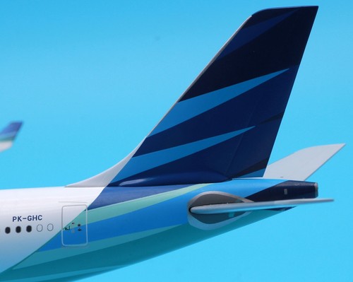 Avión diecast JC Wings 1:200 Garuda Indonesia Airbus A330-300 modelo PK-GHC - Imagen 11 de 12