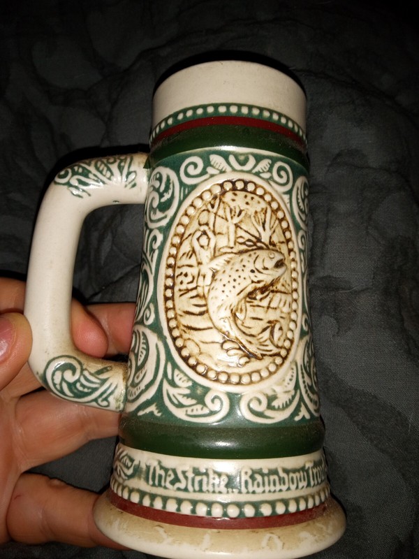 Avon Ceramic Mini Stein 1983 - The Stike Rainbow Trout, At Point English Setter 