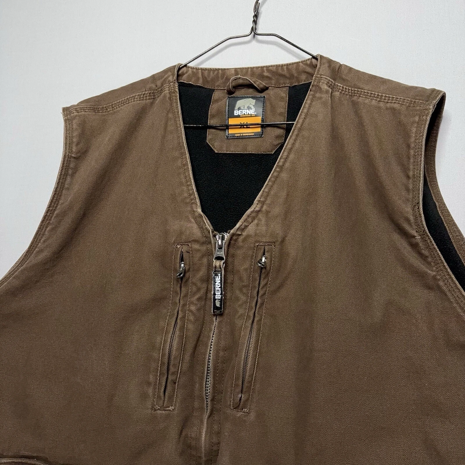 Berne Canvas Cargo Vest - Duck Hunting - Brown - Fleece Lined - Zip Up - Mens XL