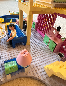 Vintage Lego Belville set 5890 - Pretty Wishes Playhouse; 100% complete w box