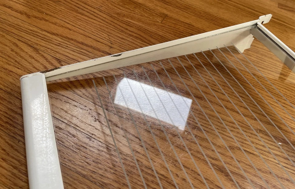 Sub-Zero 561 Refrigerator Glass Shelf 4180780 - Image 2 of 4