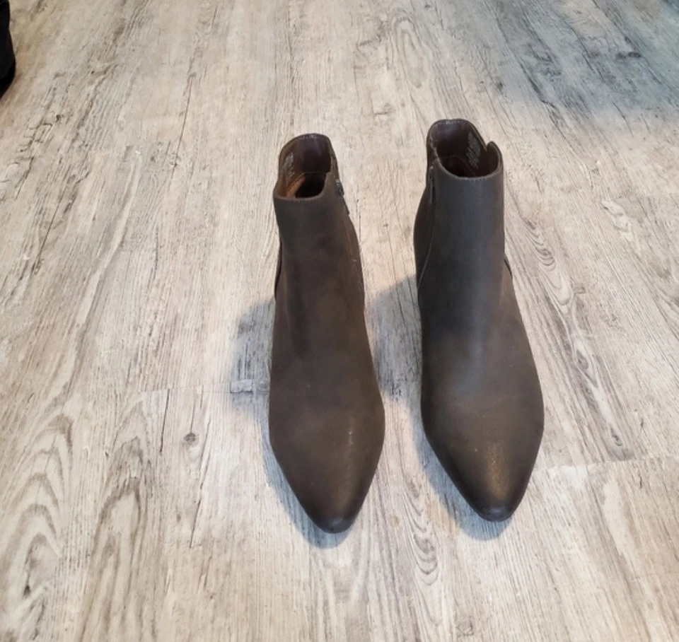 Botines Rockport Comfort espuma viscoelástica talla 9 gris cuero tacón bloque Foto 2 de 4