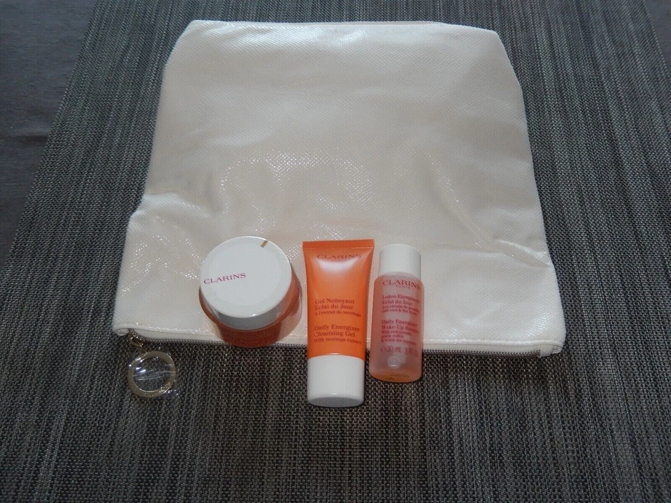 CLARINS CREME ECLAT DE JOUR SET 3 TEILIG LOTION / GEL NETTOYANT NEU - Bild 1 von 1
