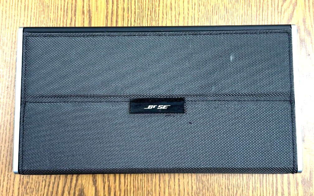 Bose SoundLink 404600 Wireless Bluetooth Nylon Mobile Speaker