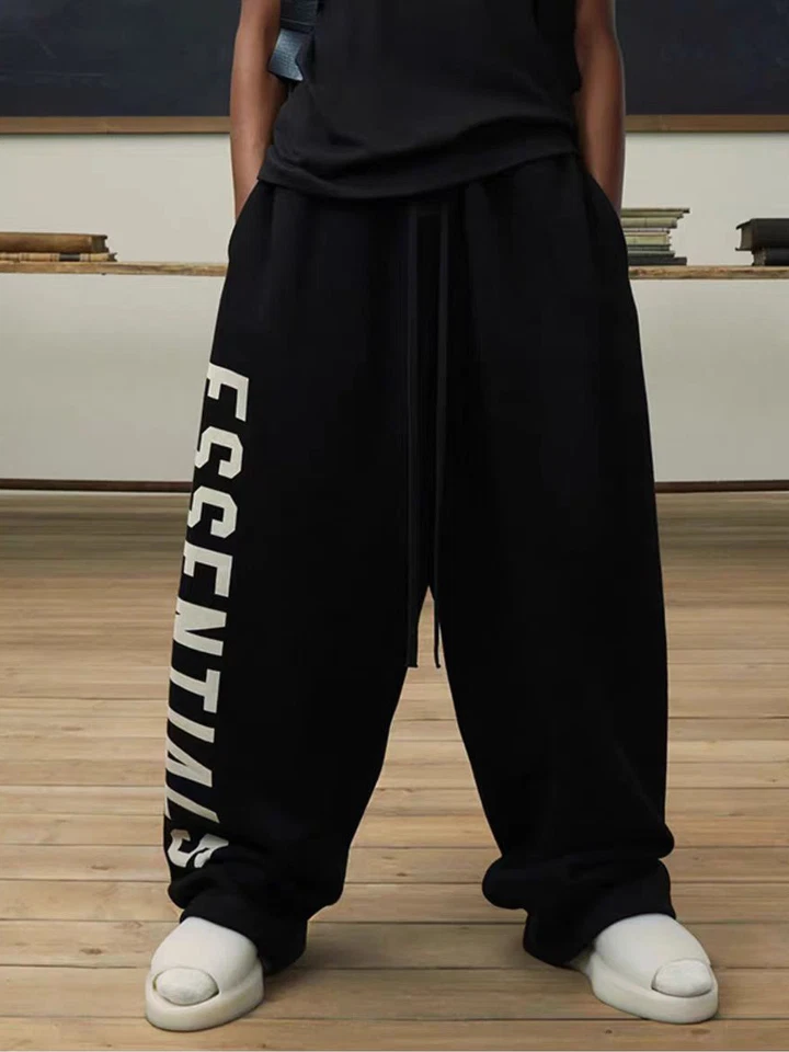 100+ Pantalones deportivos Fear Of God Essentials - AUTÉNTICOS - Todos los colores y tallas (S-XL) Foto 3 de 4