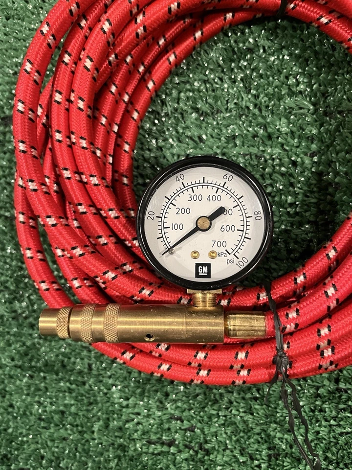 Manguera de aire genuina de fábrica GM con manómetro de presión de neumáticos y bolsa sin usar Foto 4 de 4