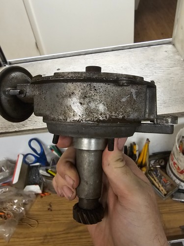 For Parts: Jaguar XKE V12 Distributor - Picture 2 of 9