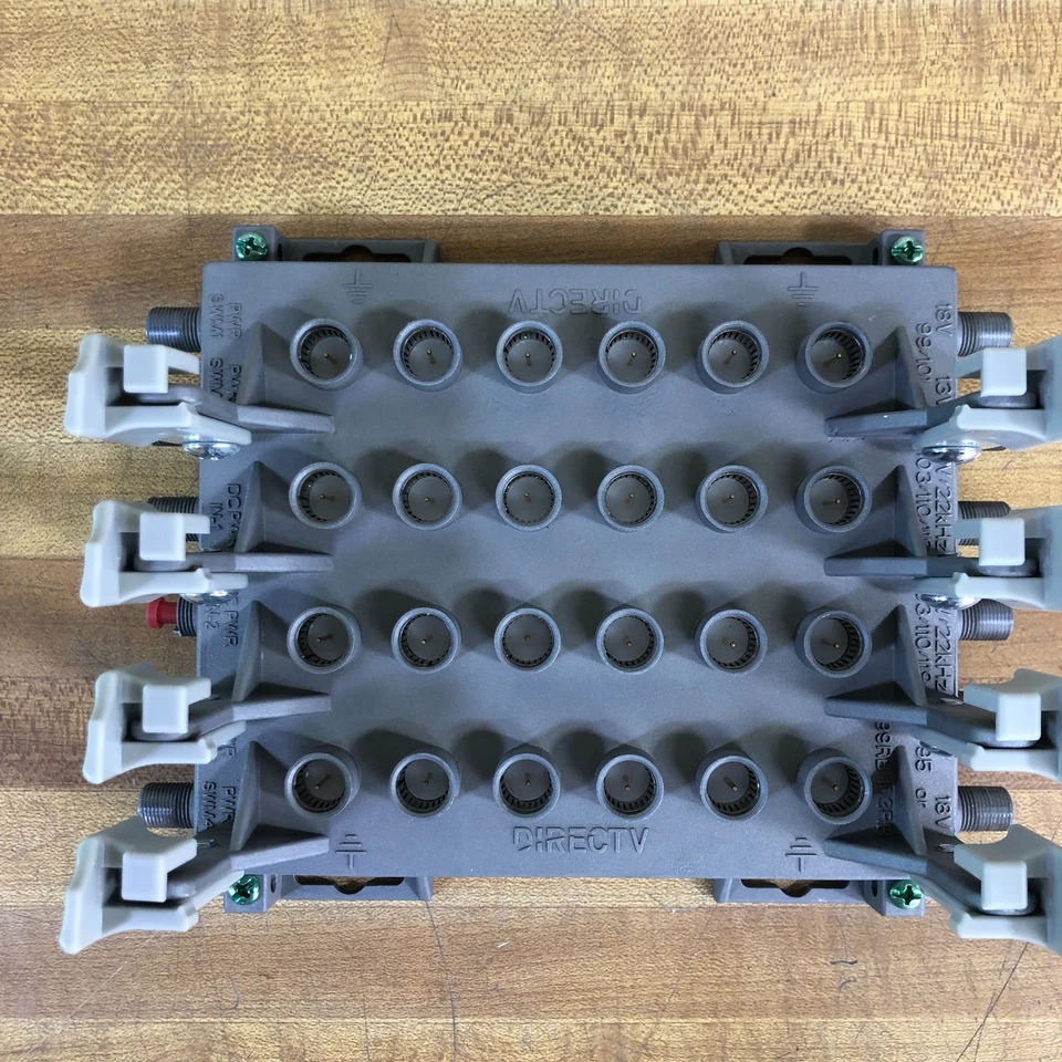 Expansor SWM satélite pasivo AT&T 30 interruptores SWM-EXPNDR-P-RO-09 Foto 2 de 4