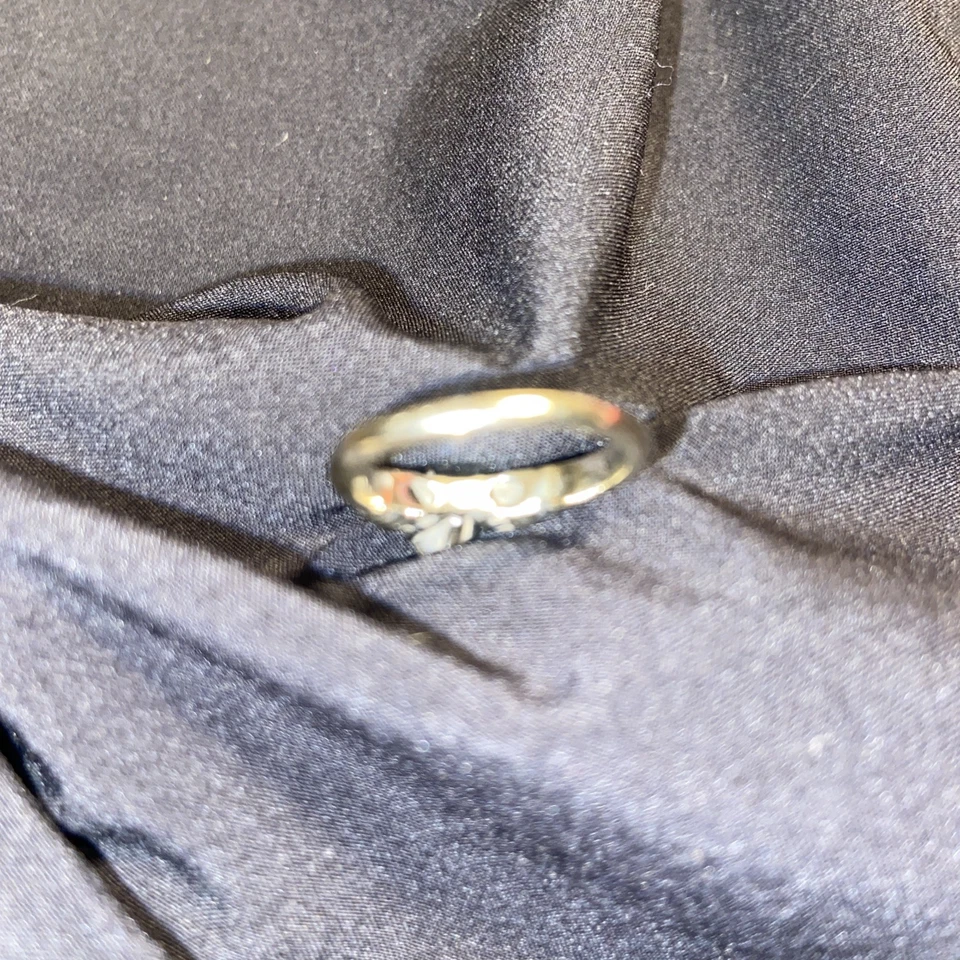 Помолвочное кольцо с бриллиантом 1 карат 3 камня белое золото размер 6 шатер  - Изображение 3 из 4