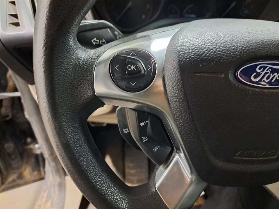 Volante Transit Connect Sku #4278700 2014 Foto 2 de 4