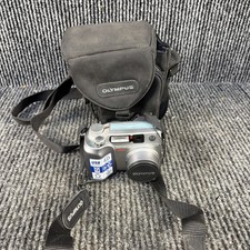 Olympus CAMEDIA C-4000 Zoom 4.0MP Digital Camera - Silver Great Condition