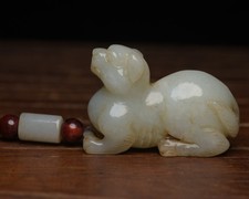 Certified Natural Hetian Jade Handcarved Exquisite Dog Statue Pendant 101314
