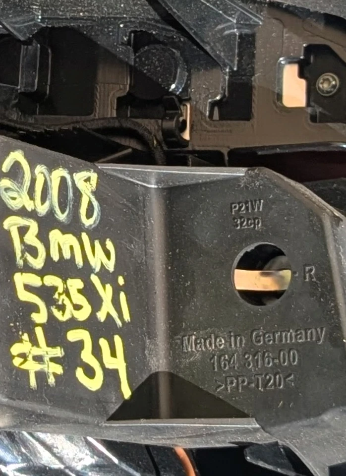 Luz trasera lateral pasajero BMW 535i 2008-2010 OEM ✅Luz trasera B03B31037 Foto 4 de 4