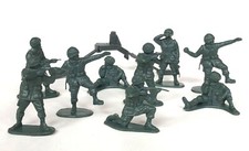 Army Military Toy Figure LOT Vintage Made in Hong Kong Combat Soldiers Action