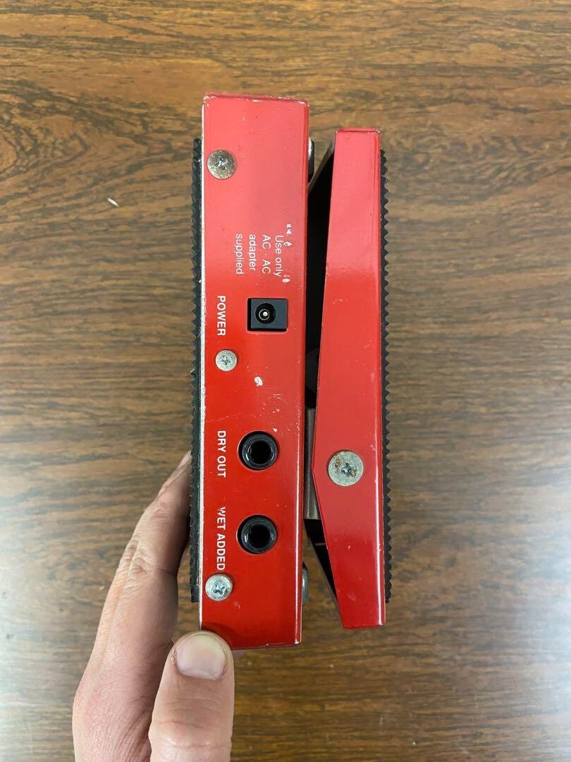 DigiTech WHAMMY WH-1 guiter pedal with adapter From Japan DigiTech WHAMMY WH-1 guiter pedal with adapter From Japan
