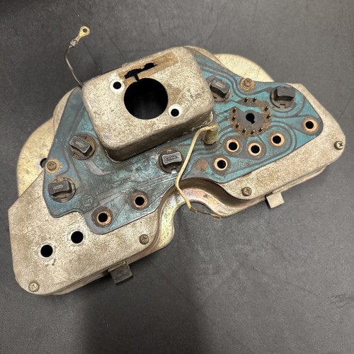 Toyota Land Cruiser FJ40 Gauge Cluster Housing (k) - Picture 2 of 5
